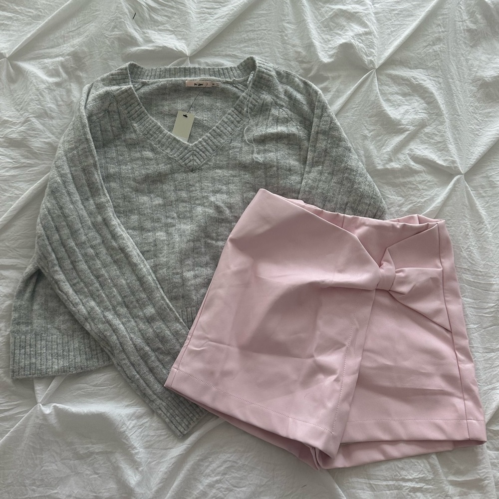 BUNDLE (sweater and skort set) Francesca’s